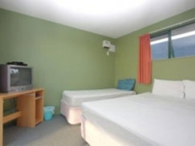 Coronation Park Motels Ашбертон Екстер'єр фото